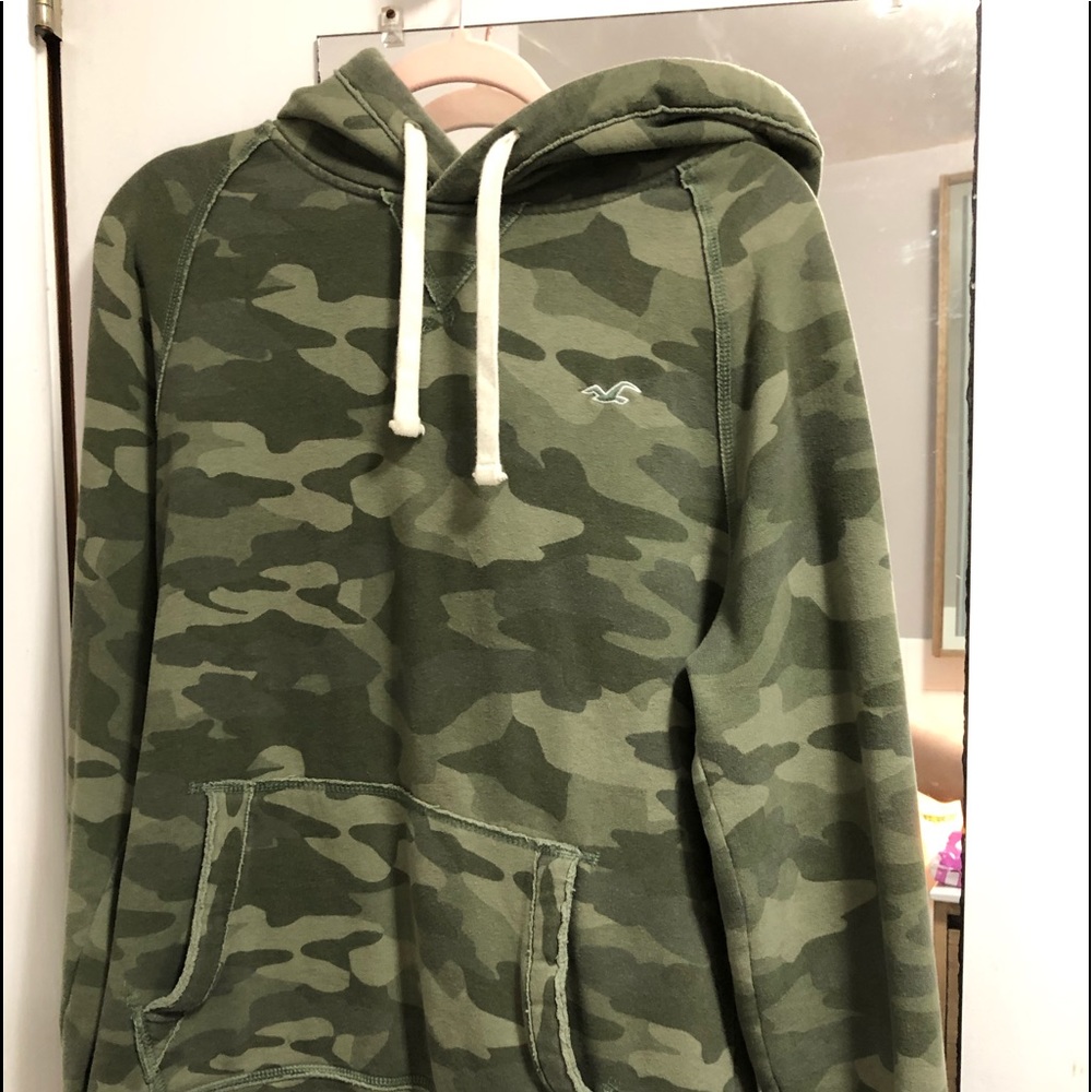 Hollister Camo hoodie